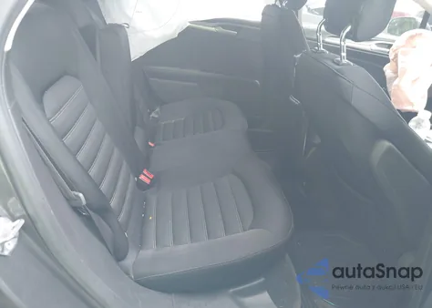 2015 Ford Fusion Se z USA, uszkodzony, nr VIN 3FA6P0H71FR158725